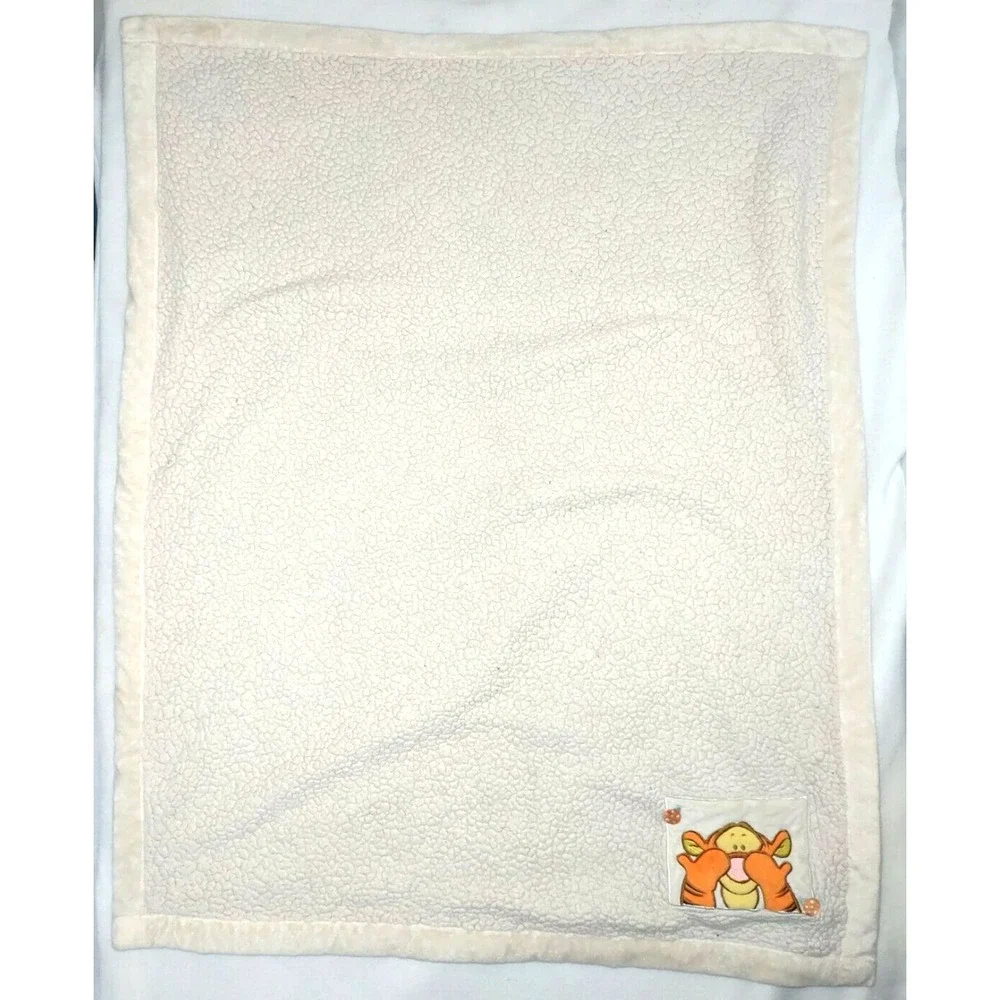 Disney Baby Beige‎ Cream TIGGER Ladybug Sherpa Blanket Winnie The Pooh Solid HTF